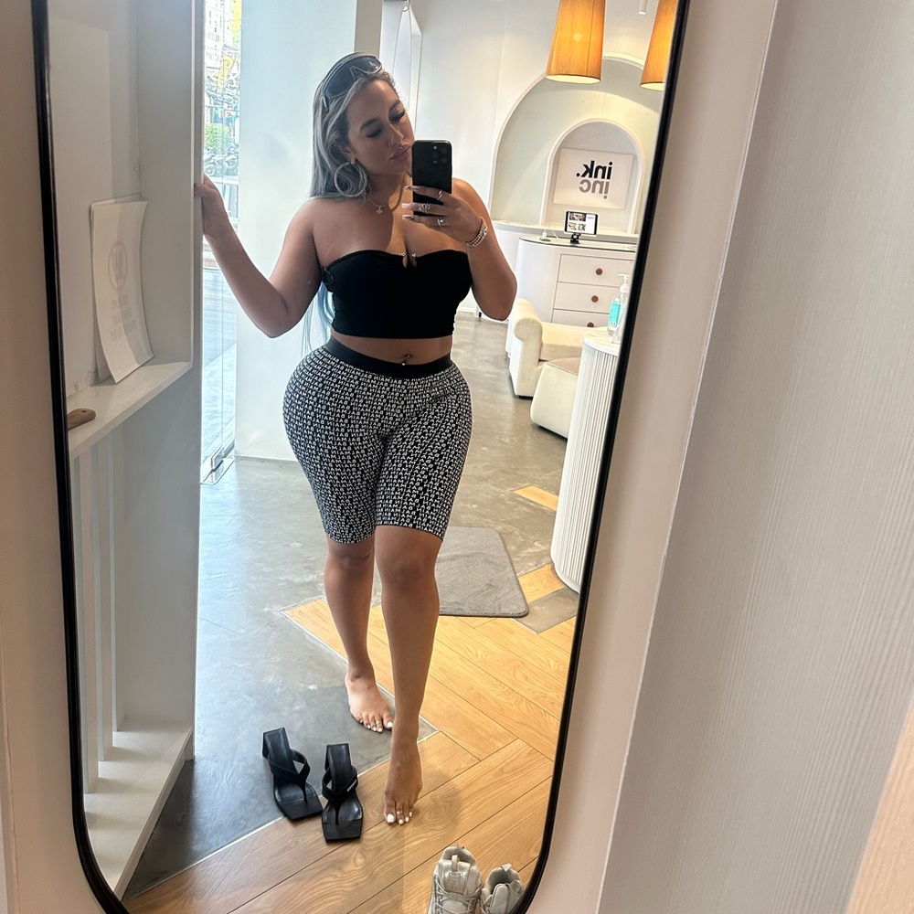 Meet your Posher, Israa